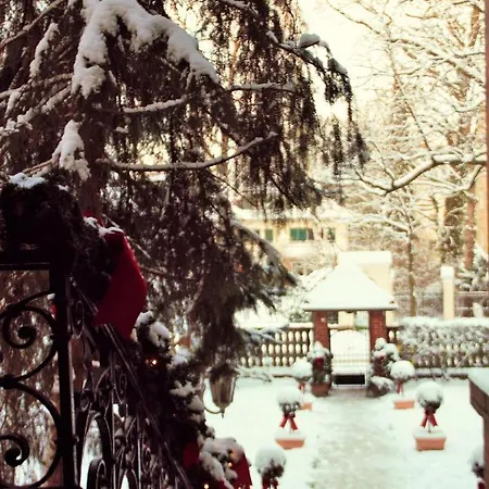 Ferienhaus Kutscherhaus Casa Chabeli - Berlin, Max 11 Personen Vakantiehuis Berlijn