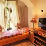 Ferienhaus Kutscherhaus Casa Chabeli - Berlin, Max 11 Personen