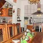 Holiday home Ferienhaus Kutscherhaus Casa Chabeli - Berlin, Max 11 Personen