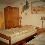 Ferienhaus Kutscherhaus Casa Chabeli - Berlin, Max 11 Personen *