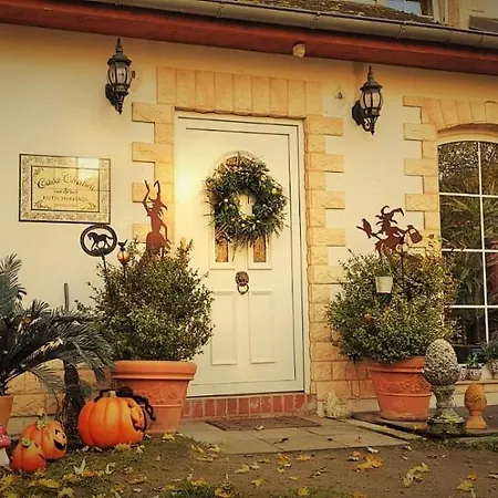 Tatil Evi Ferienhaus Kutscherhaus Casa Chabeli - Berlin, Max 11 Personen