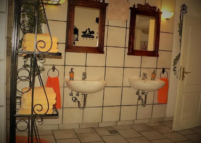 Ferienhaus Kutscherhaus Casa Chabeli - Berlin, Max 11 Personen Tatil Evi *