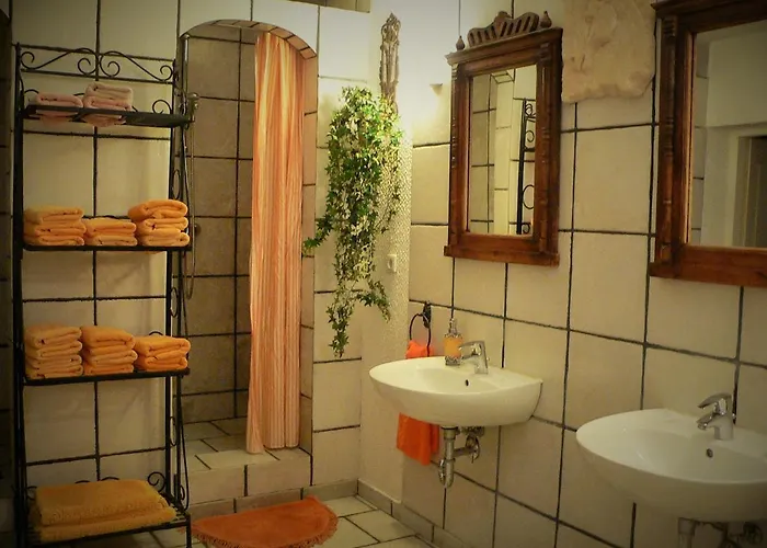 Ferienhaus Kutscherhaus Casa Chabeli - Berlin, Max 11 Personen * Berlin