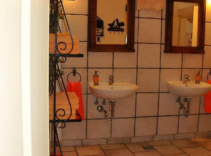 Ferienhaus Kutscherhaus Casa Chabeli - Berlin, Max 11 Personen