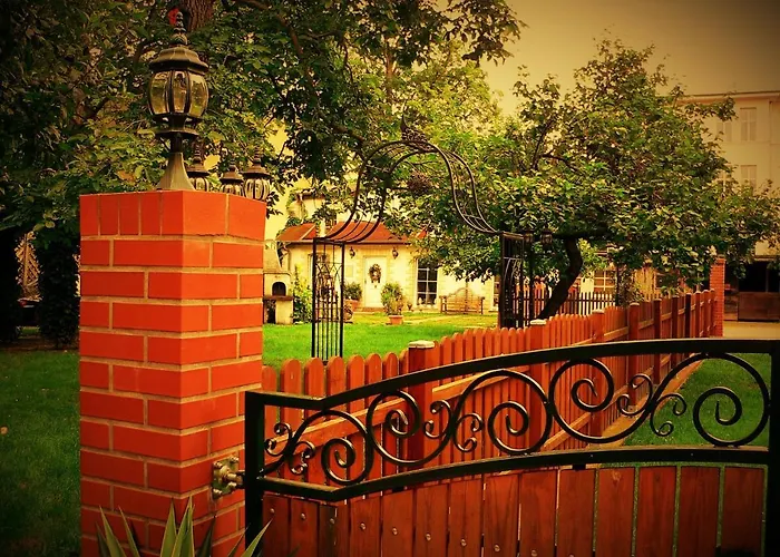 Ferienhaus Kutscherhaus Casa Chabeli - Berlin, Max 11 Personen * Berlin