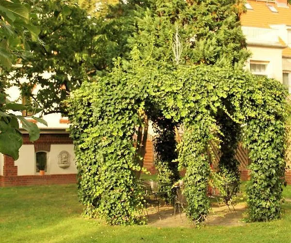 Ferienhaus Kutscherhaus Casa Chabeli - Berlin, Max 11 Personen Tatil Evi *